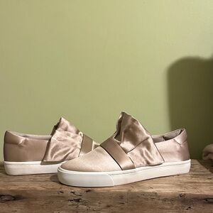 Louise et Cie Satin Bow Sneakers in Cream